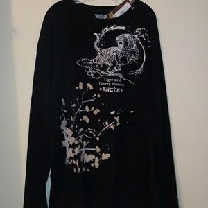 Antik Denim Tiger Blossom Longsleeve-NWT 2XL